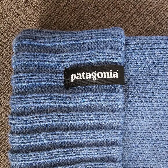 Patagonia Women\'s Blue Powder Town Pompom Beanie Hat Size One Size main image 7